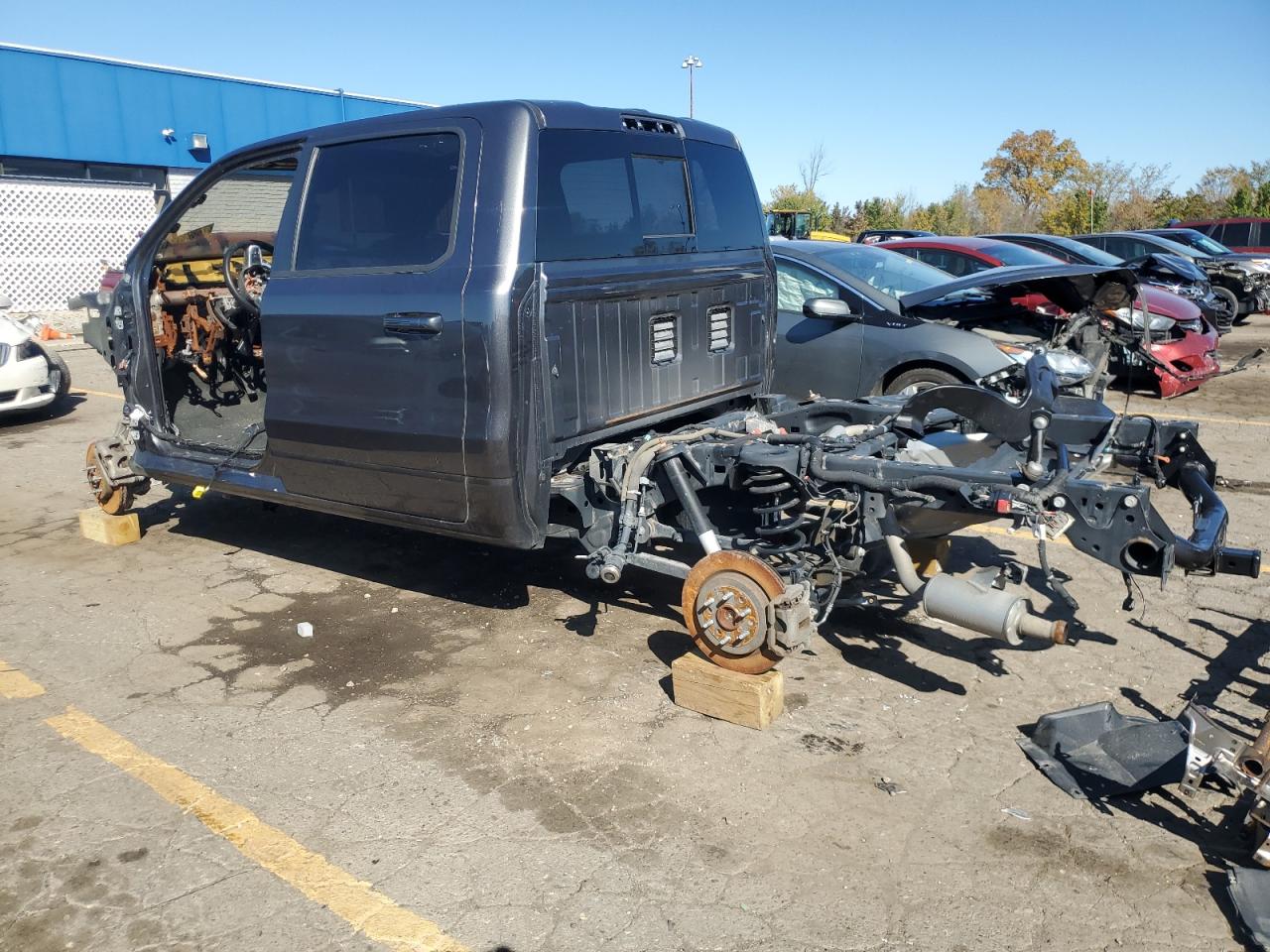 2021 RAM 1500 VIN 1C6SRFJT1MN733099 Copart auction photo, stripped damage thumbnail 2