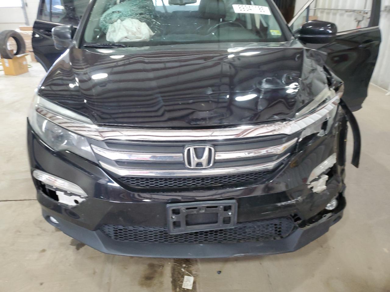 2017 Honda Pilot VIN 5FNYF6H71HB033382 Copart auction photo, front end damage thumbnail 12