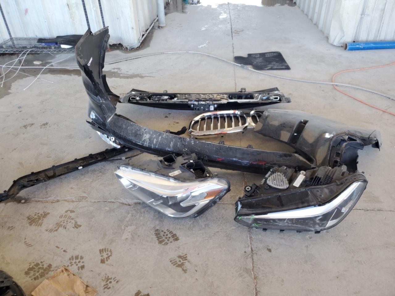 2019 BMW X5 VIN 5UXCR6C54KLL40734 Copart auction photo, front end / rear end damage thumbnail 13