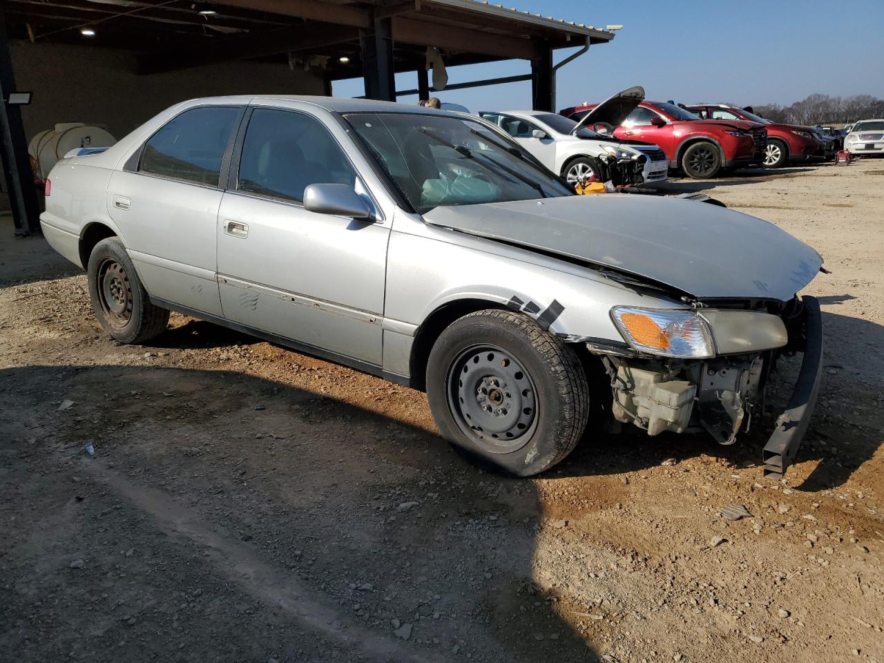2001 Toyota Camry VIN 4T1BF22K61U964108 Copart auction photo, front end / side damage thumbnail 4