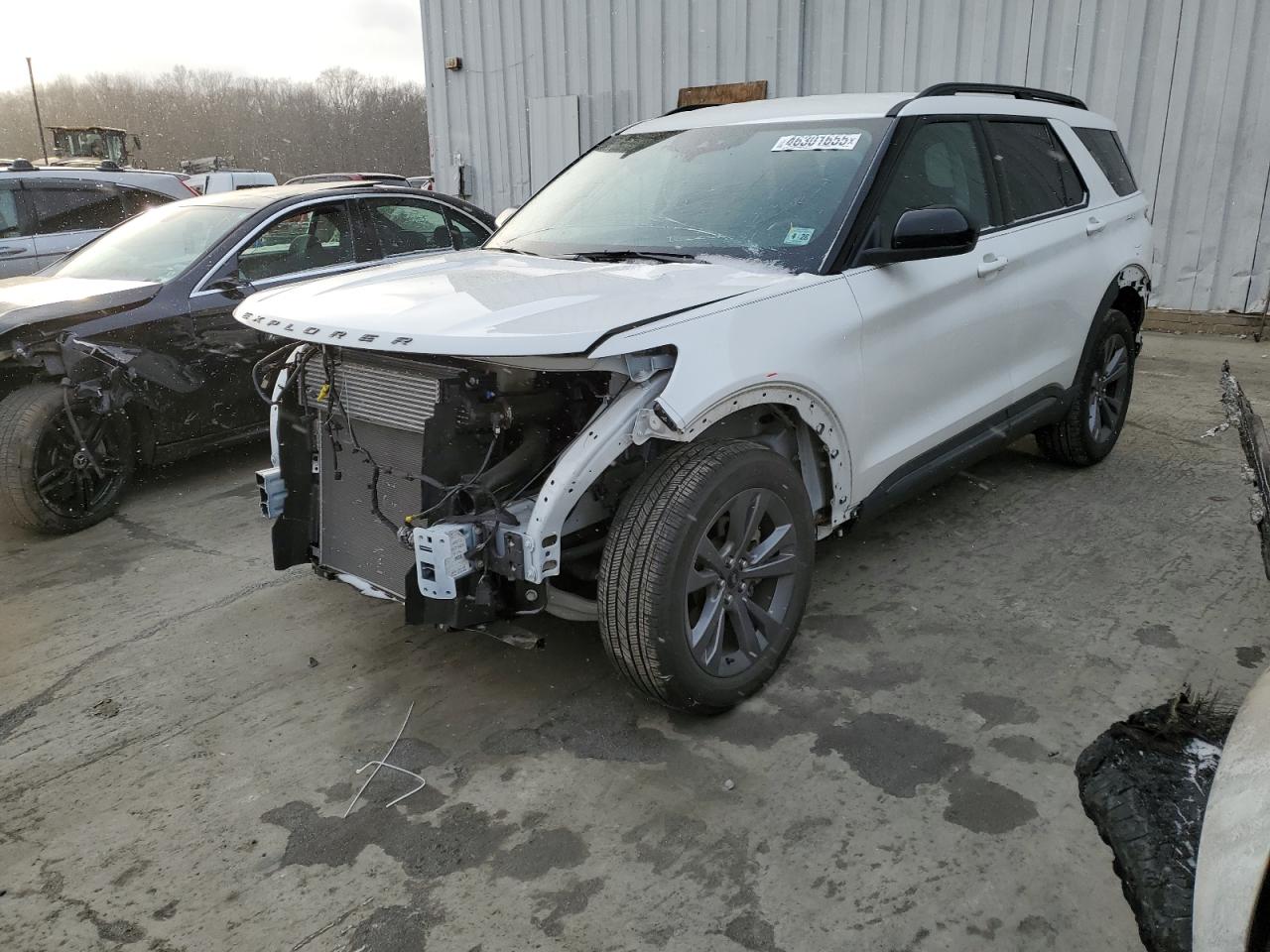 2022 Ford Explorer VIN 1FMSK8DHXNGC38417