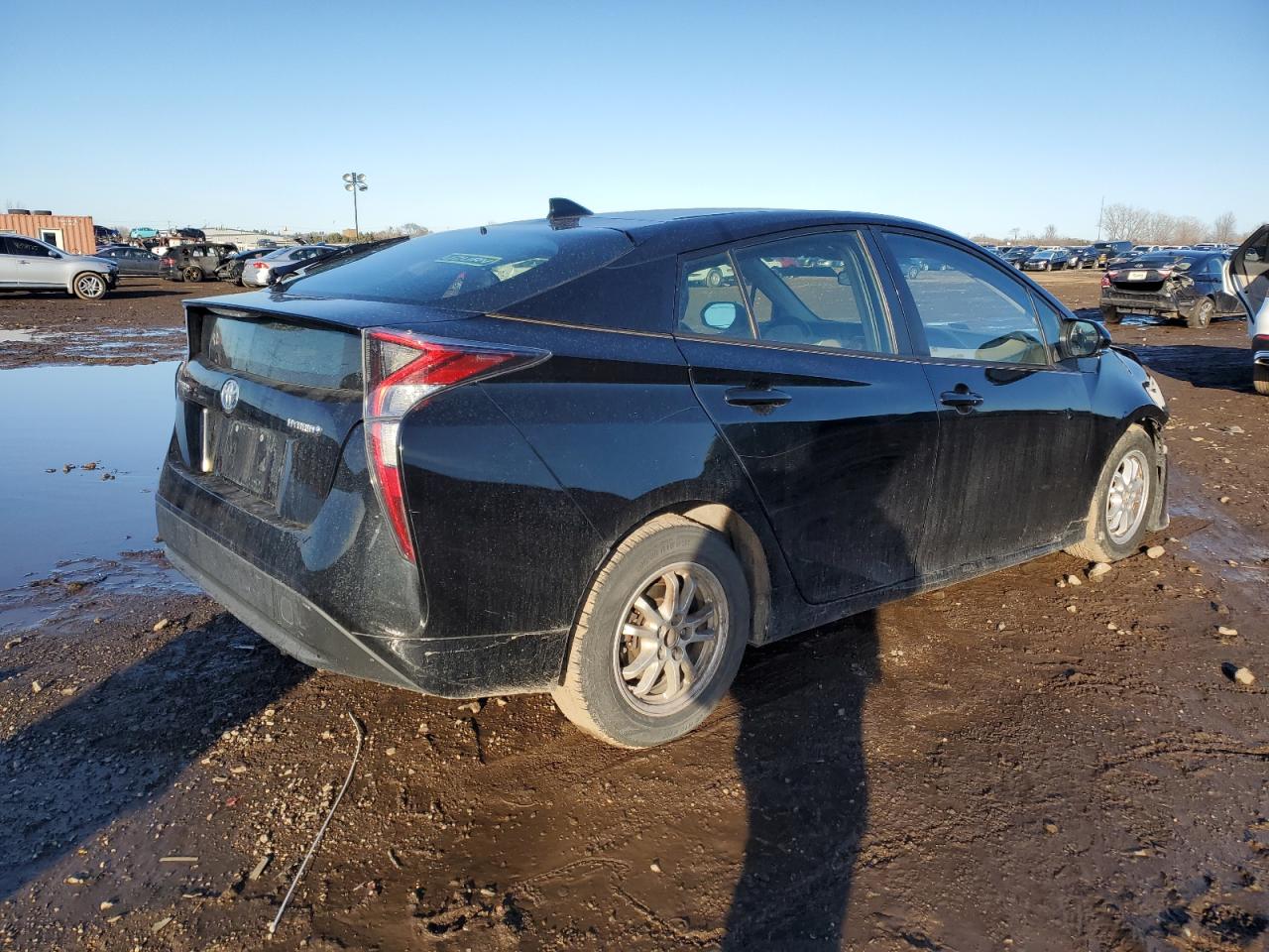 2017 Toyota Prius VIN JTDKBRFU3H3036261 Copart auction photo, front end / minor dent/scratches damage thumbnail 3