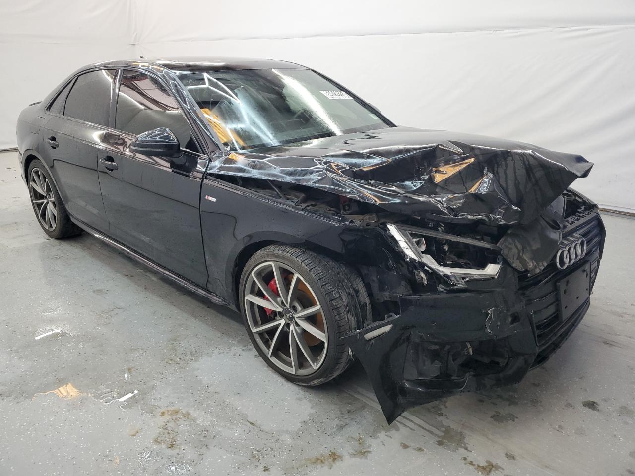 2018 Audi A4 VIN WAUENAF49JN008350 Copart auction photo, front end damage thumbnail 4