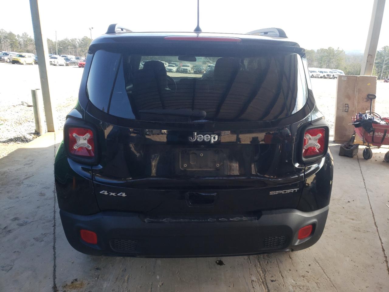 2018 Jeep Renegade VIN ZACCJBAB4JPJ18292 Copart auction photo, front end / side damage thumbnail 6