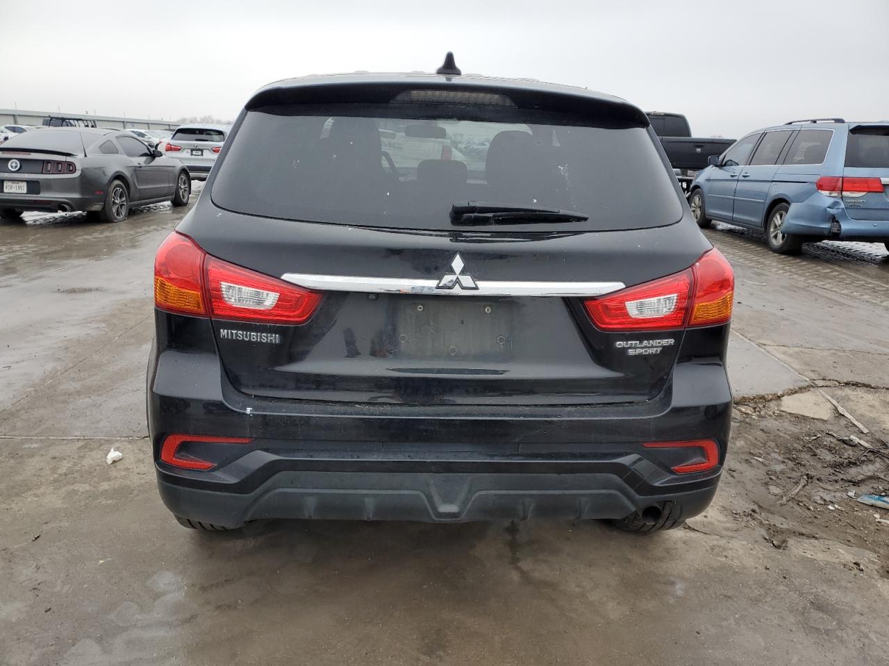 2018 Mitsubishi Outlander VIN JA4AP3AU7JU021757 Copart auction photo, front end damage thumbnail 6