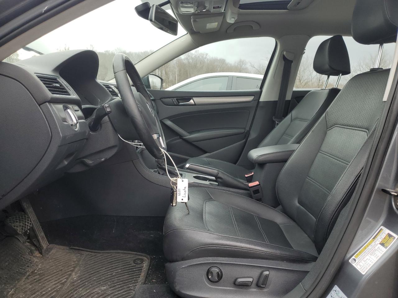 2014 Volkswagen Passat VIN 1VWBT7A35EC038294 Copart auction photo, rear end / minor dent/scratches damage thumbnail 7