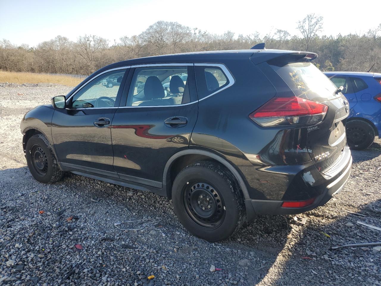 2017 Nissan Rogue VIN KNMAT2MT5HP614217 Copart auction photo, front end damage thumbnail 2
