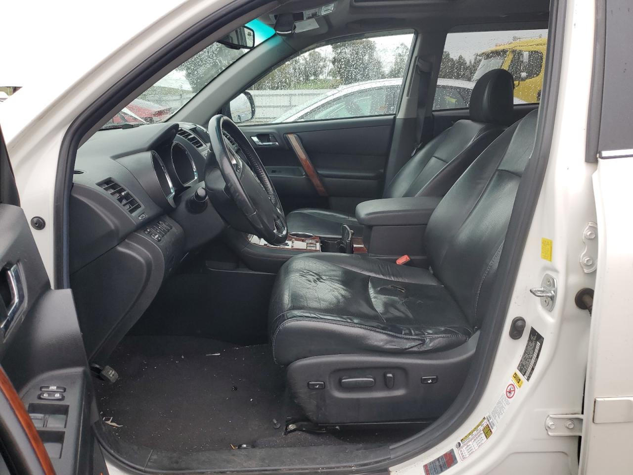 2011 Toyota Highlander VIN 5TDDK3EH4BS048080 Copart auction photo, vandalism / rear end damage thumbnail 7