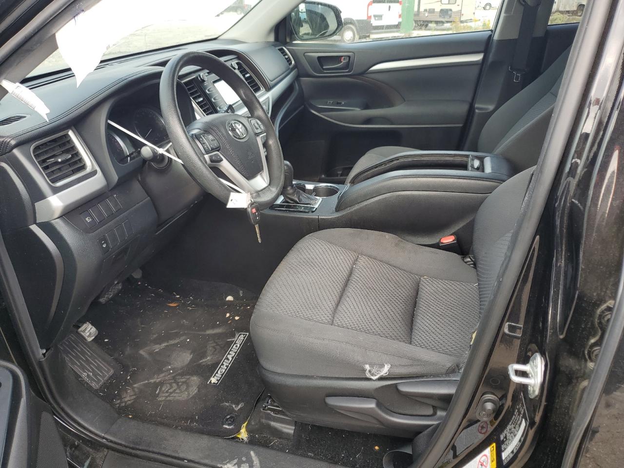 2019 Toyota Highlander VIN 5TDZZRFH1KS355385 Copart auction photo, front end damage thumbnail 7