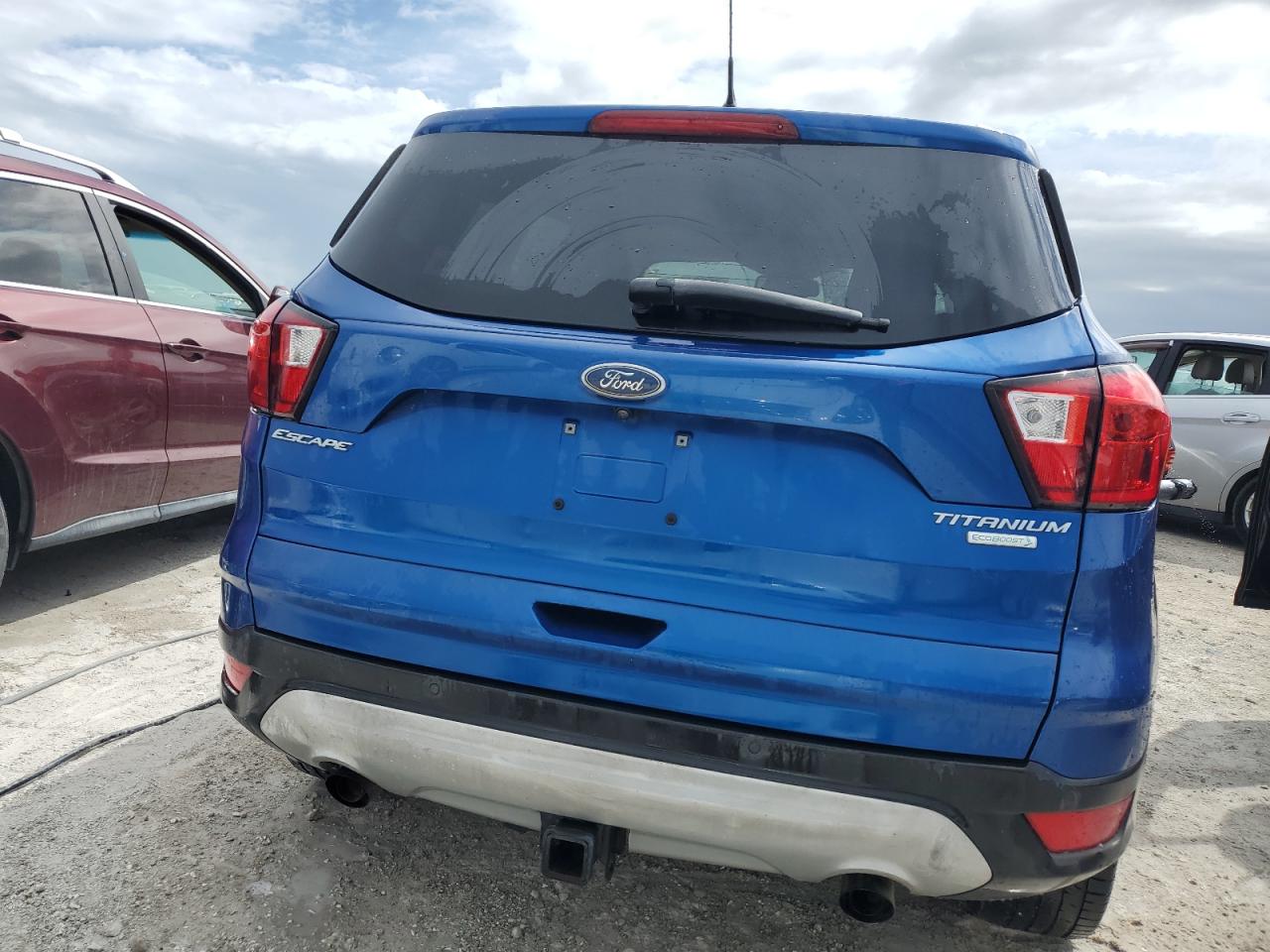 2019 Ford Escape VIN 1FMCU0J9XKUB85213 Copart auction photo, water/flood damage thumbnail 6