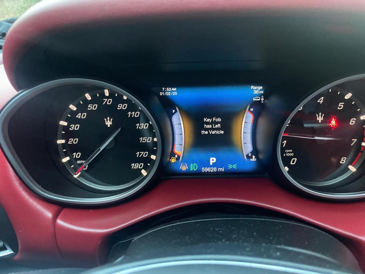 2017 Maserati Levante VIN ZN661XUA3HX253365 Copart auction photo, normal wear / minor dent/scratches damage thumbnail 8