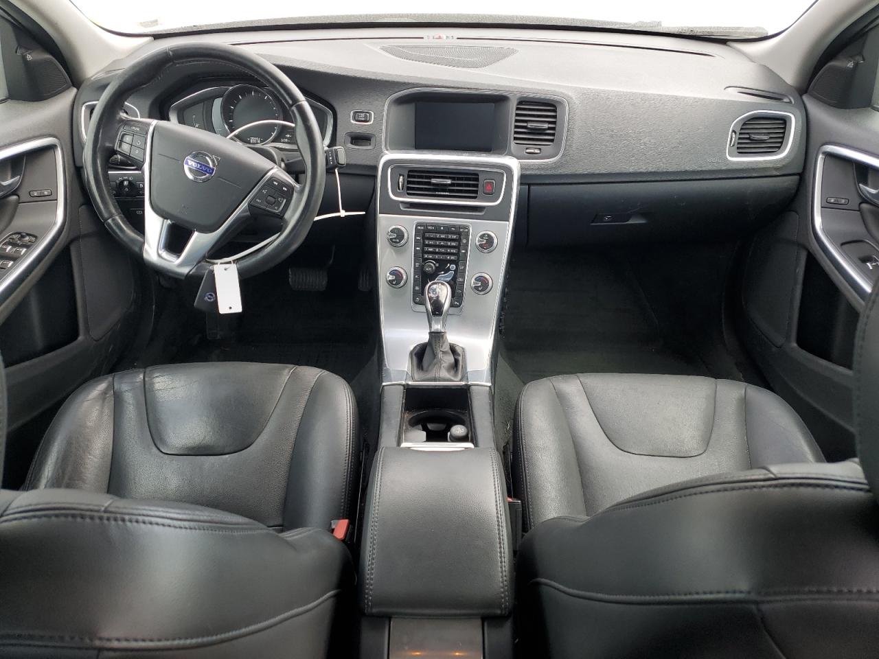 2018 Volvo S60 VIN LYV402HK0JB167319 Copart auction photo, hail damage thumbnail 8
