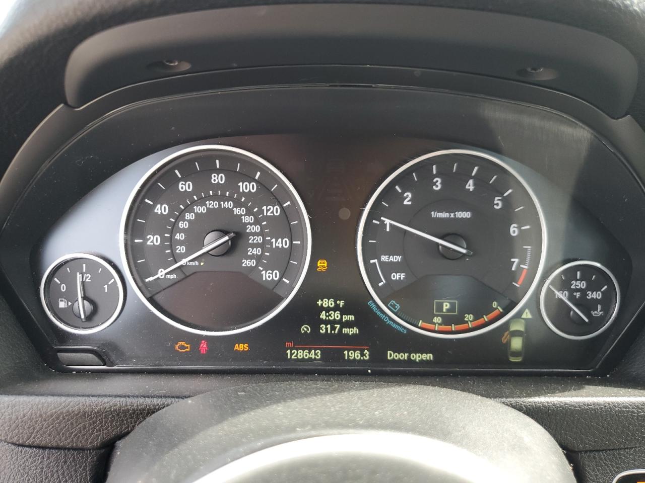2014 BMW 3er VIN WBA3C3G57ENS71068 Copart auction photo, water/flood damage thumbnail 9