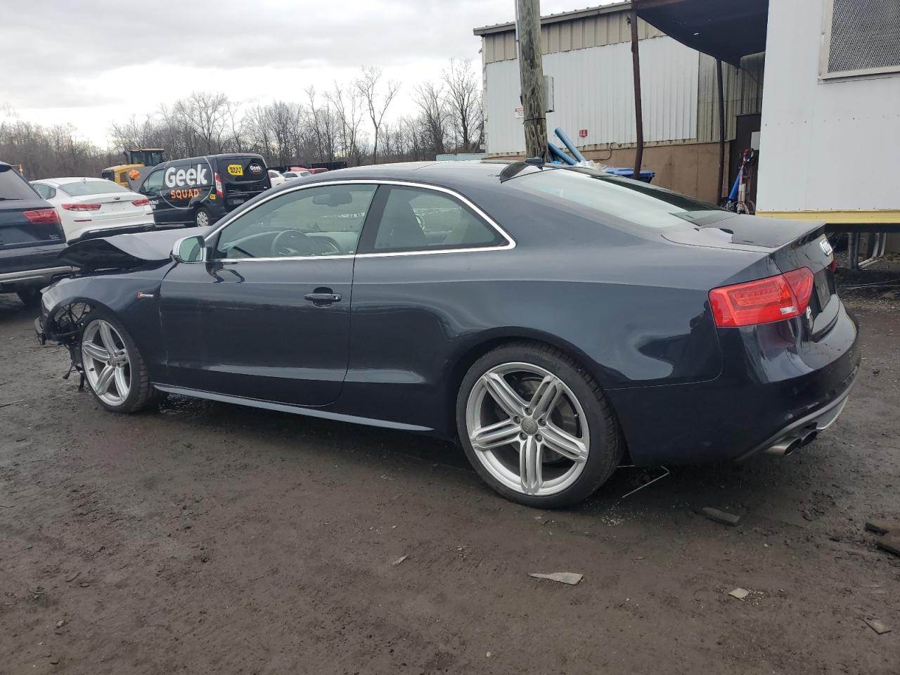 2014 Audi RS5 VIN WAUCGAFR7EA035380 Copart auction photo, front end / side damage thumbnail 2