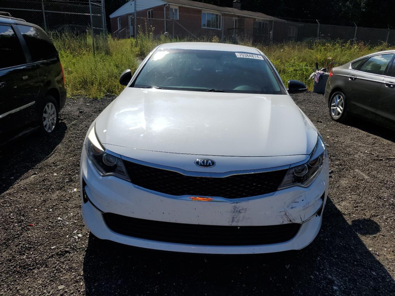 2017 KIA Optima VIN 5XXGT4L15HG172746 Copart auction photo, minor dent/scratches damage thumbnail 5