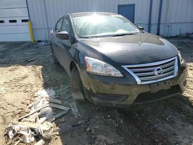 2014 Nissan Sentra VIN 3N1AB7AP2EY203443 Copart auction photo, front end / minor dent/scratches damage thumbnail 10
