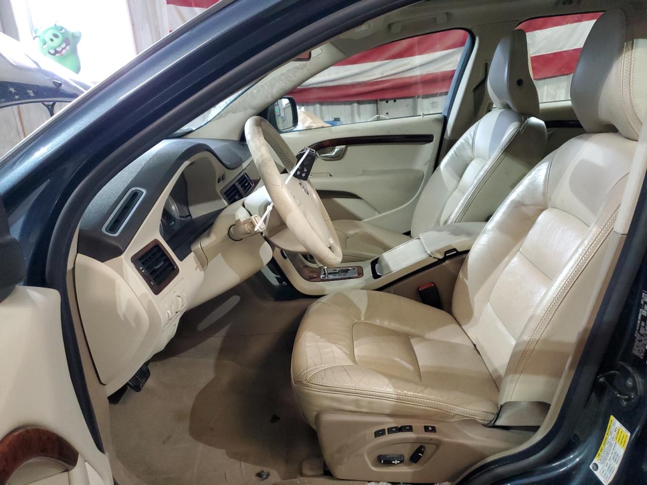 2009 Volvo XC70 VIN YV4BZ982991062509 Copart auction photo, side / minor dent/scratches damage thumbnail 7