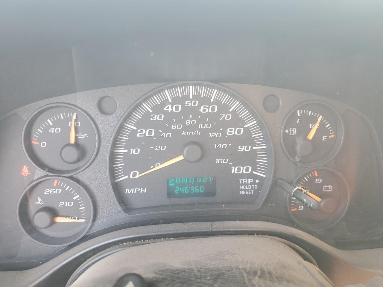 2006 GMC Savana VIN 1GTGG25V861105530 Copart auction photo, minor dent/scratches damage thumbnail 9
