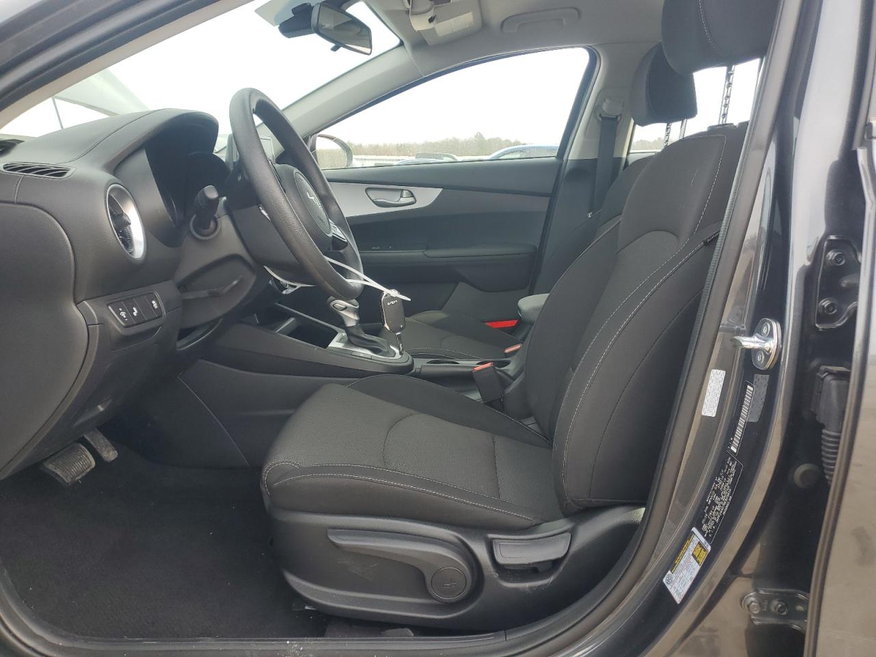 2024 KIA Forte VIN 3KPF24AD7RE805818 Copart auction photo, front end / minor dent/scratches damage thumbnail 7