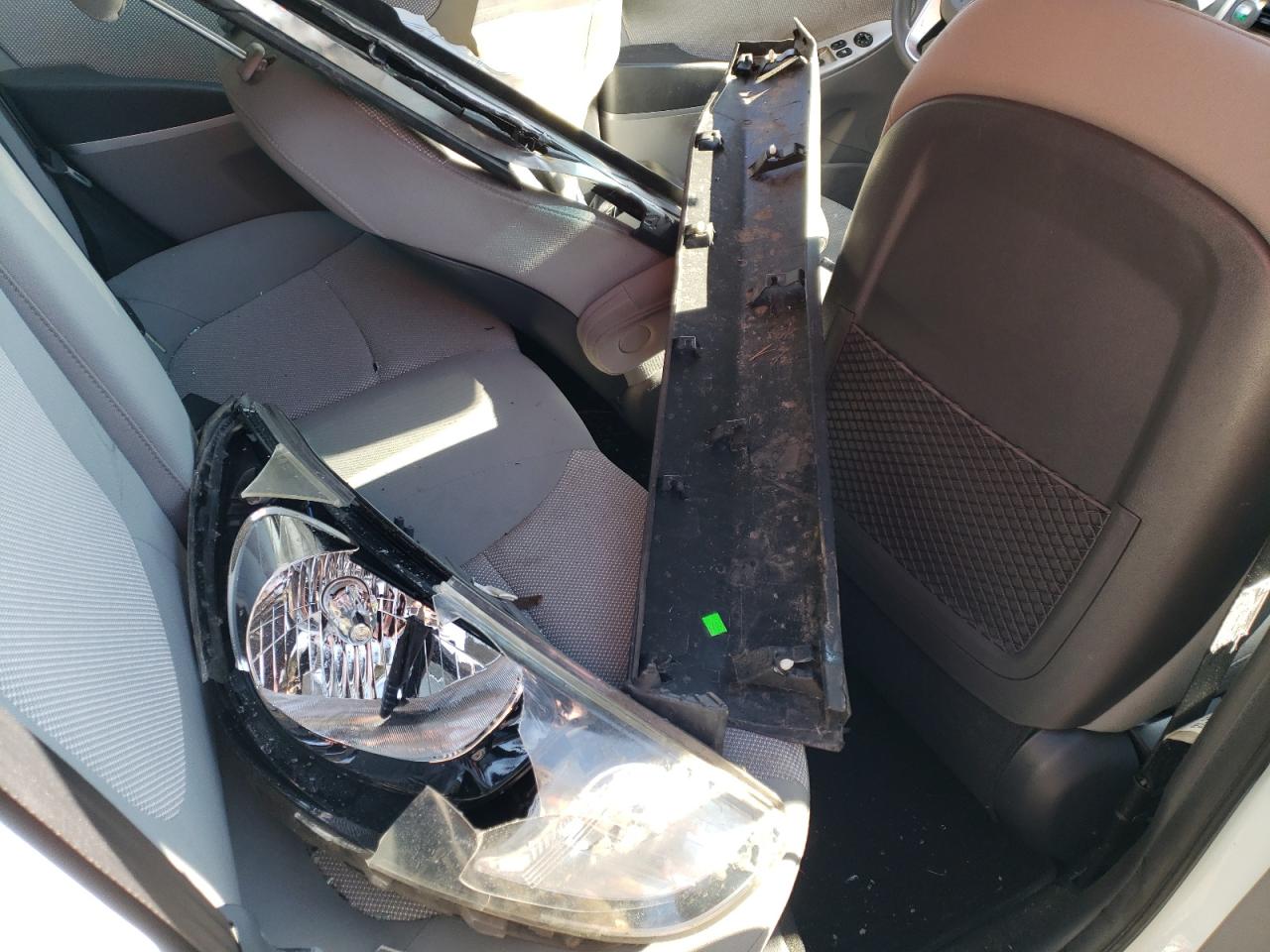 2013 Hyundai Accent VIN KMHCT5AE9DU110017 Copart auction photo, front end / rear end damage thumbnail 12