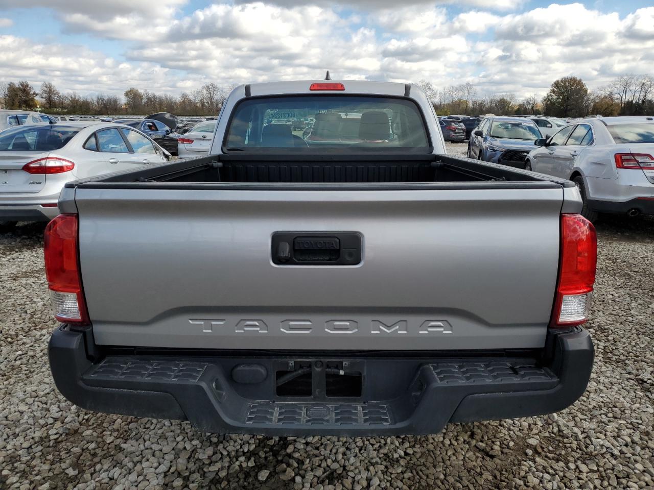 2017 Toyota Tacoma VIN 5TFRX5GN6HX097872 Copart auction photo, front end damage thumbnail 6