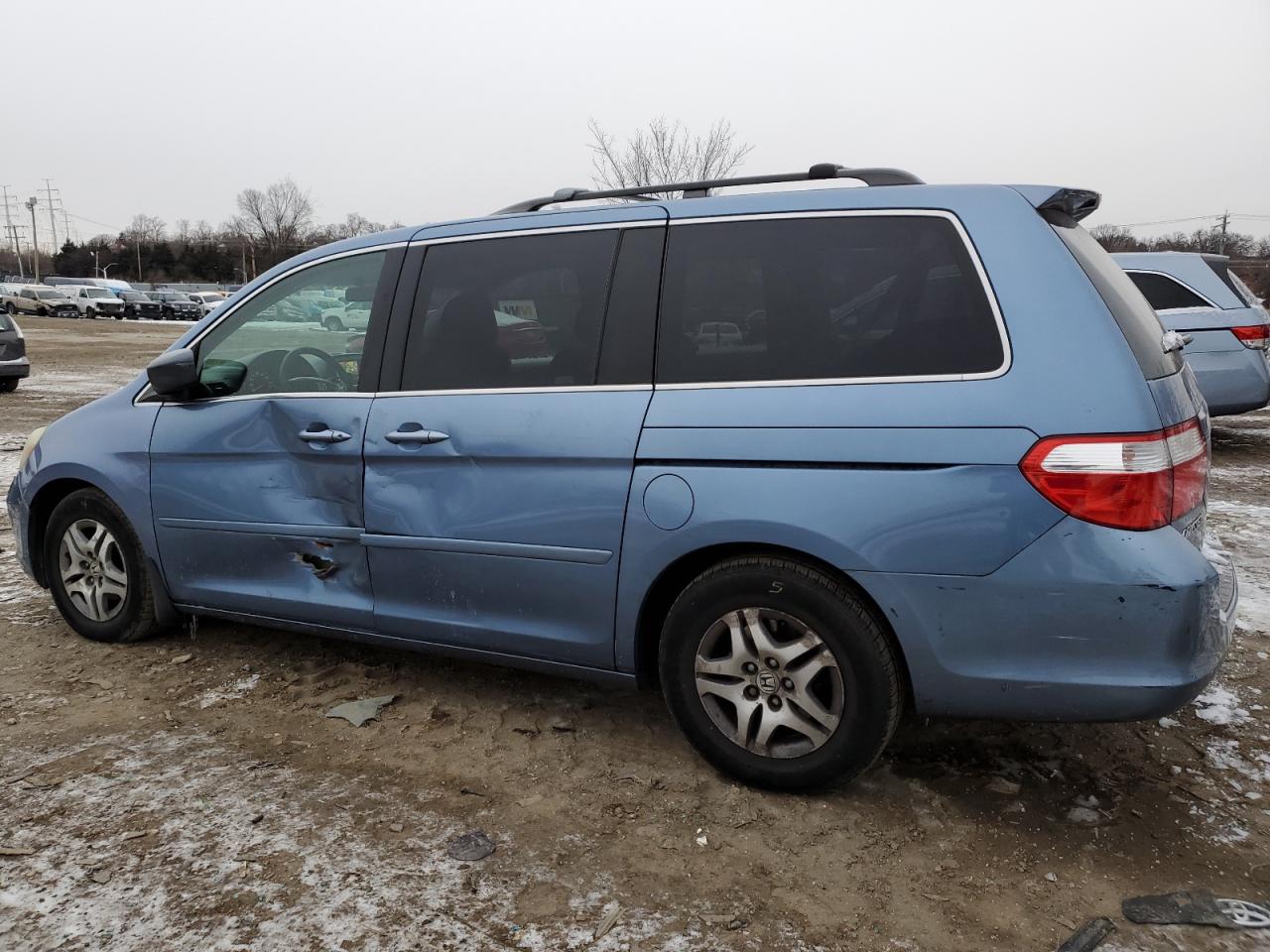 2006 Honda Odyssey VIN 5FNRL38496B122986 Copart auction photo, all over damage thumbnail 2