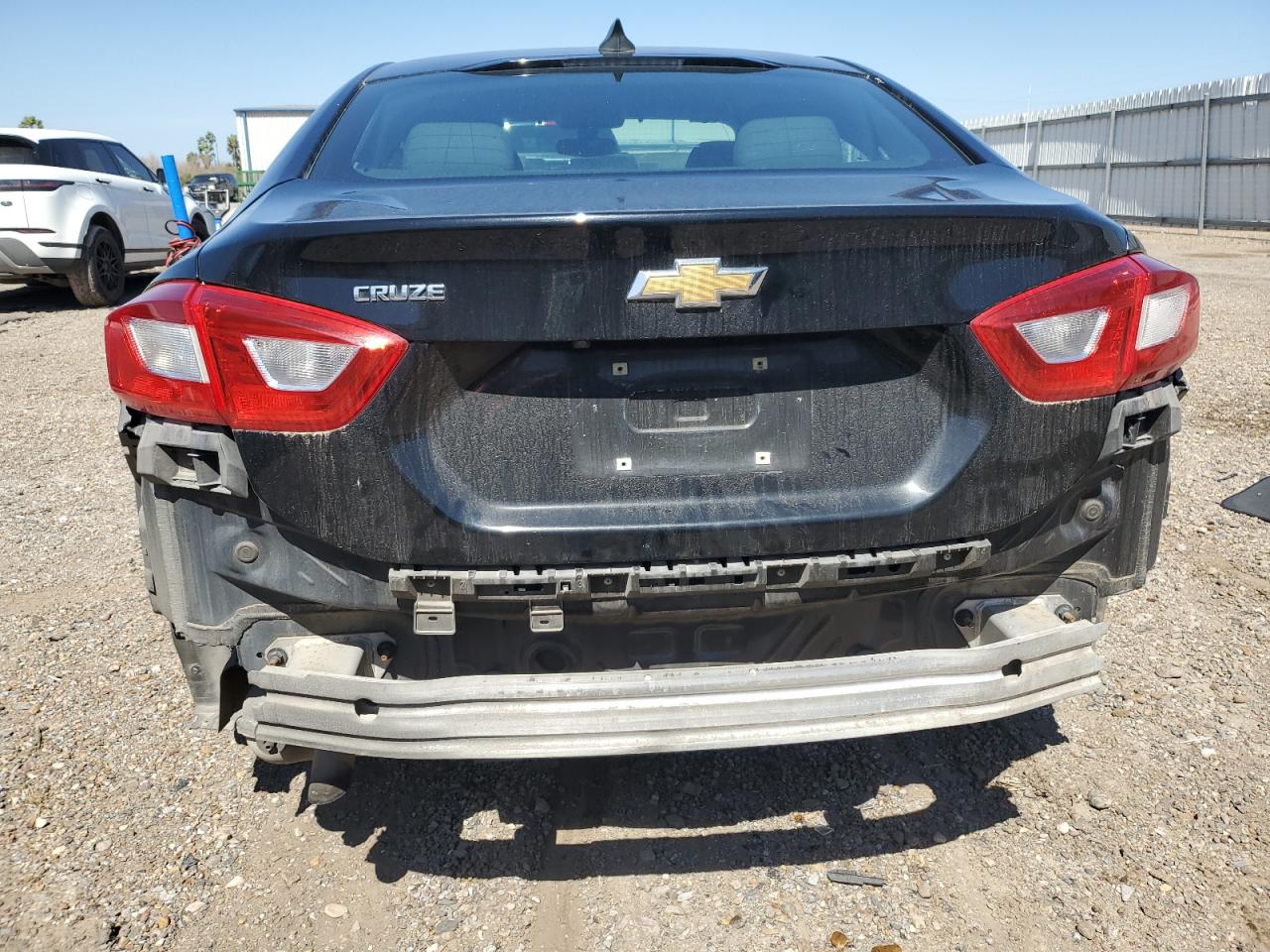 2017 Chevrolet Cruze VIN 1G1BC5SM3H7152878 Copart auction photo, side / rear end damage thumbnail 6