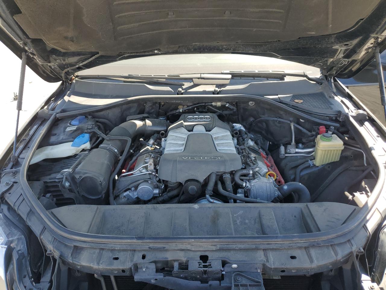 2015 Audi Q7 VIN WA1DGAFE3FD029266 Copart auction photo, front end damage thumbnail 12