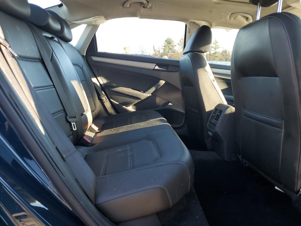 2021 Volkswagen Passat VIN 1VWSA7A31MC006477 Copart auction photo, front end / undercarriage damage thumbnail 11