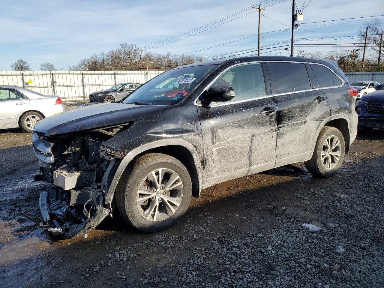2019 Toyota Highlander VIN 5TDBZRFH7KS974588
