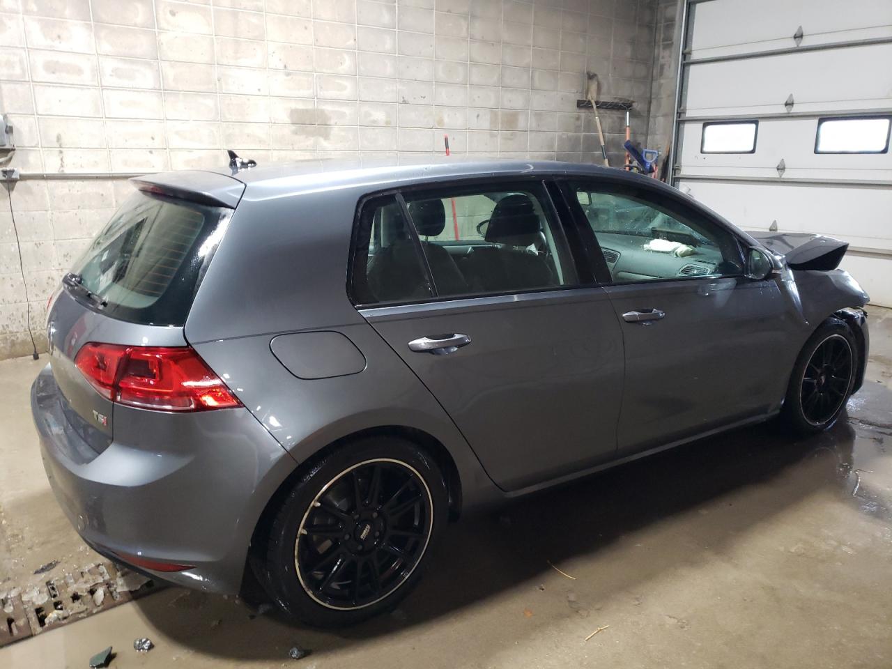 2015 Volkswagen Golf VIN 3VW217AU4FM099988 Copart auction photo, front end damage thumbnail 3