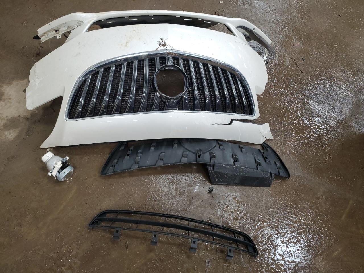 2015 Buick Regal VIN 2G4GN5EX5F9273173 Copart auction photo, all over damage thumbnail 12