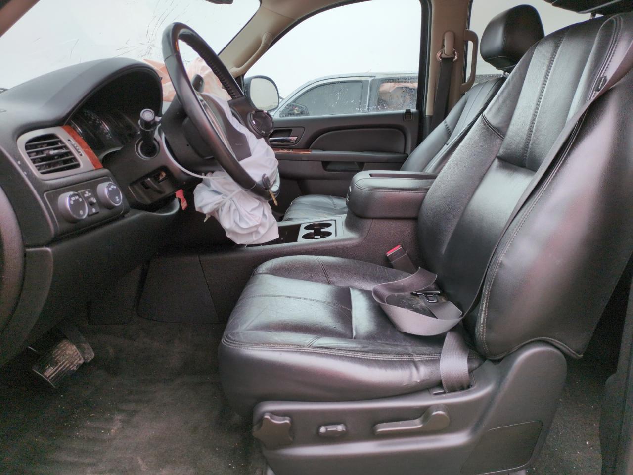 2014 Chevrolet Tahoe VIN 1GNSKBE06ER131287 Copart auction photo, front end damage thumbnail 7