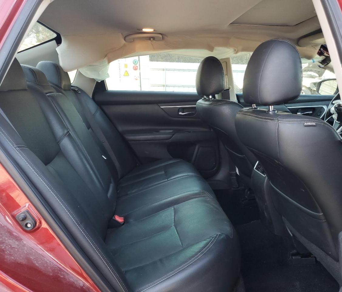 2017 Nissan Altima VIN 1N4AL3AP6HC135170 Copart auction photo, front end / minor dent/scratches damage thumbnail 10