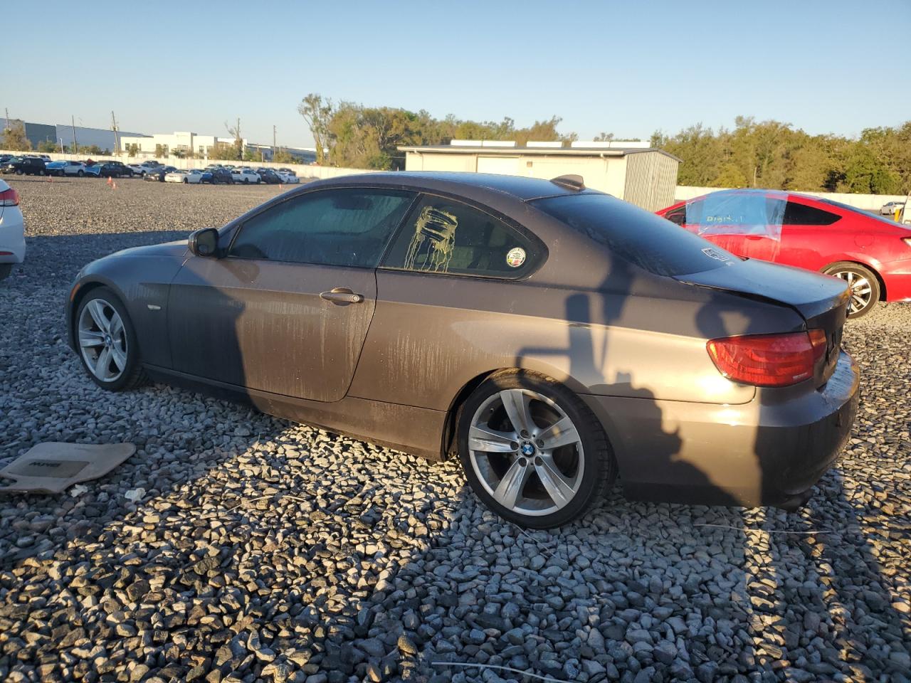 2011 BMW 3er VIN WBAKE3C58BE558183 Copart auction photo, rear end / front end damage thumbnail 2