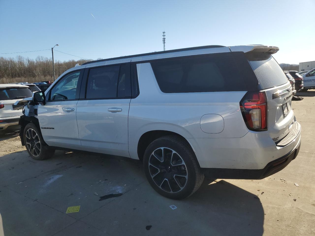 2023 Chevrolet Suburban VIN 1GNSKEKD1PR482054 Copart auction photo, front end / side damage thumbnail 2