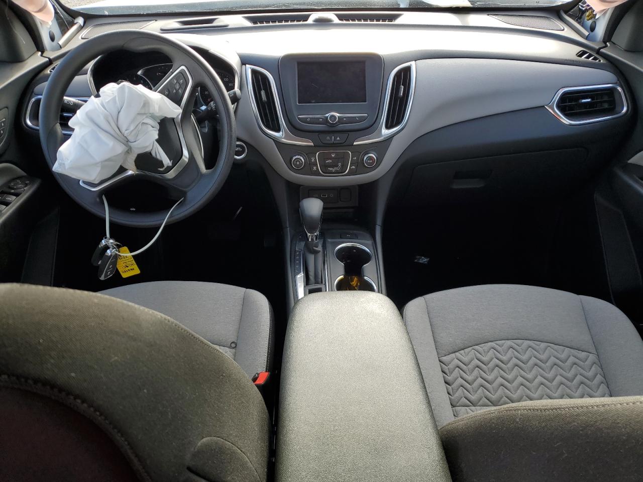 2022 Chevrolet Equinox VIN 3GNAXTEV3NL137392 Copart auction photo, front end damage thumbnail 8