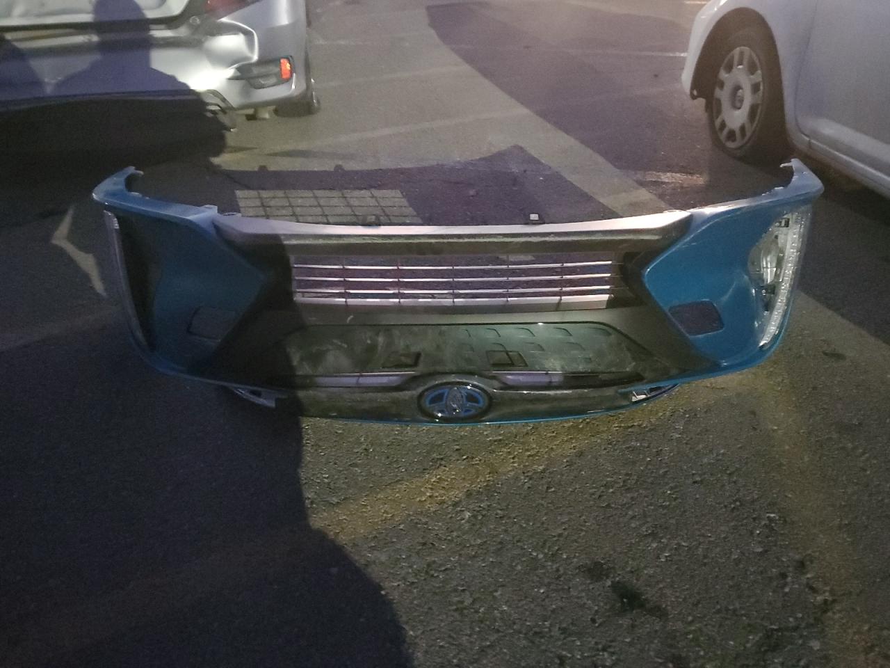 2021 Toyota Prius VIN JTDKAMFPXM3184918 Copart auction photo, front end damage thumbnail 12