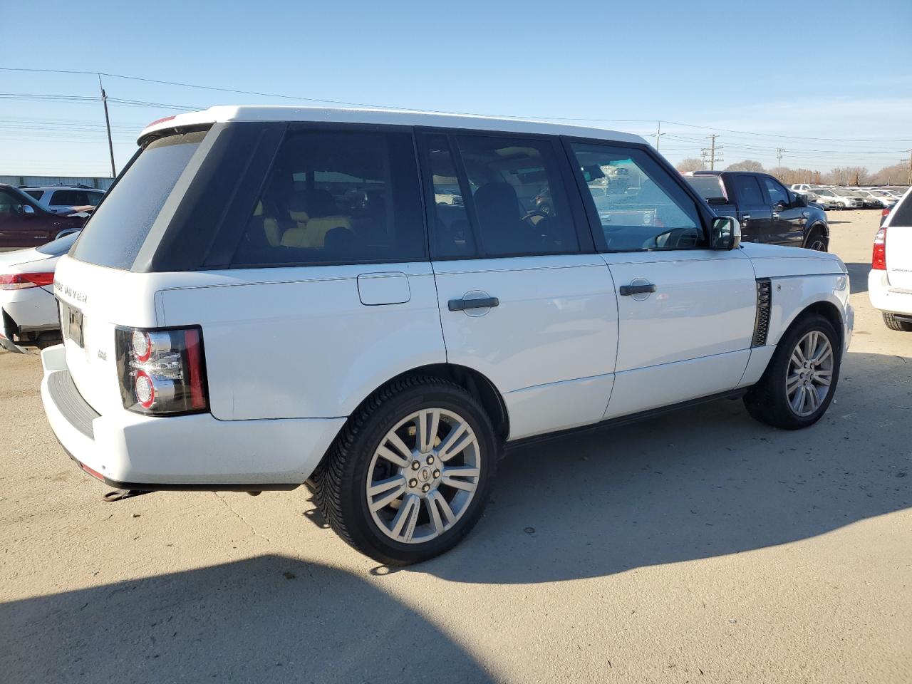 2011 Land Rover Range Rover VIN SALMF1D49BA354883 Copart auction photo, side damage thumbnail 3