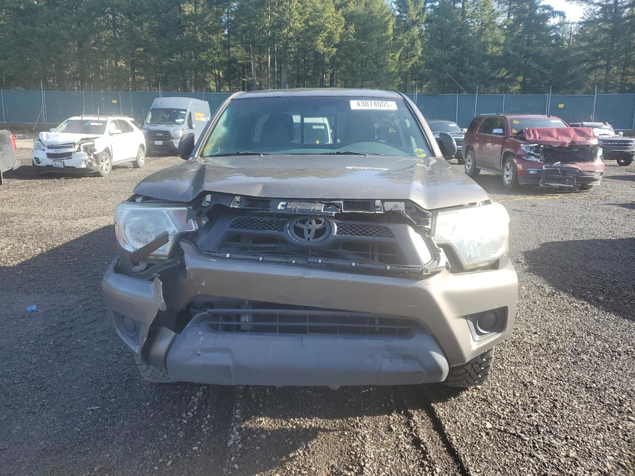 2014 Toyota Tacoma VIN 5TFTX4CN9EX043354 Copart auction photo, rear end / minor dent/scratches damage thumbnail 5