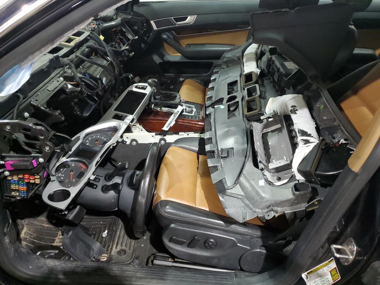 2010 Audi A6 VIN WAUWGAFB7AN082962 Copart auction photo, burn - interior / stripped damage thumbnail 7