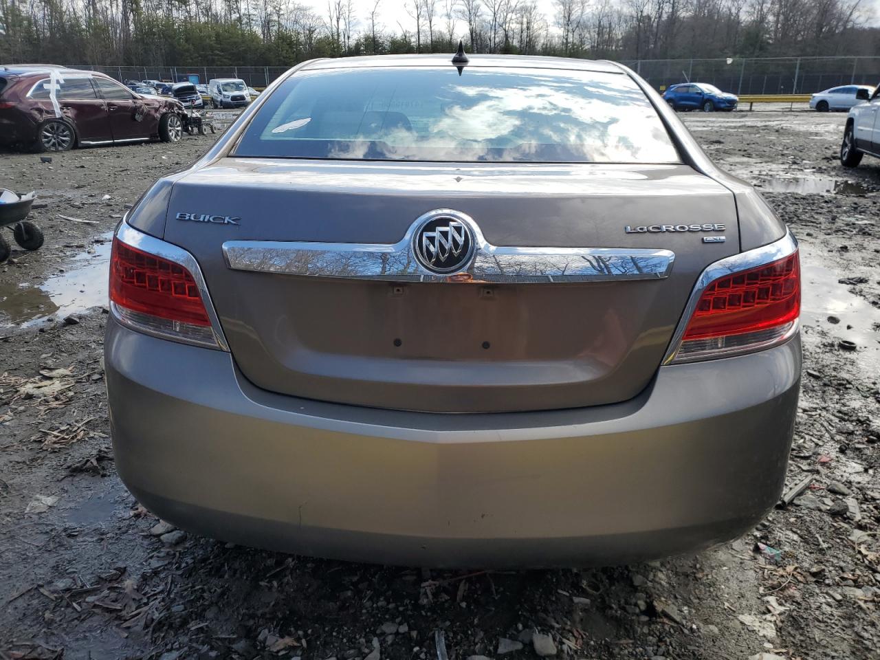2010 Buick LaCrosse VIN 1G4GC5EG6AF152318 Copart auction photo, front end / undercarriage damage thumbnail 6