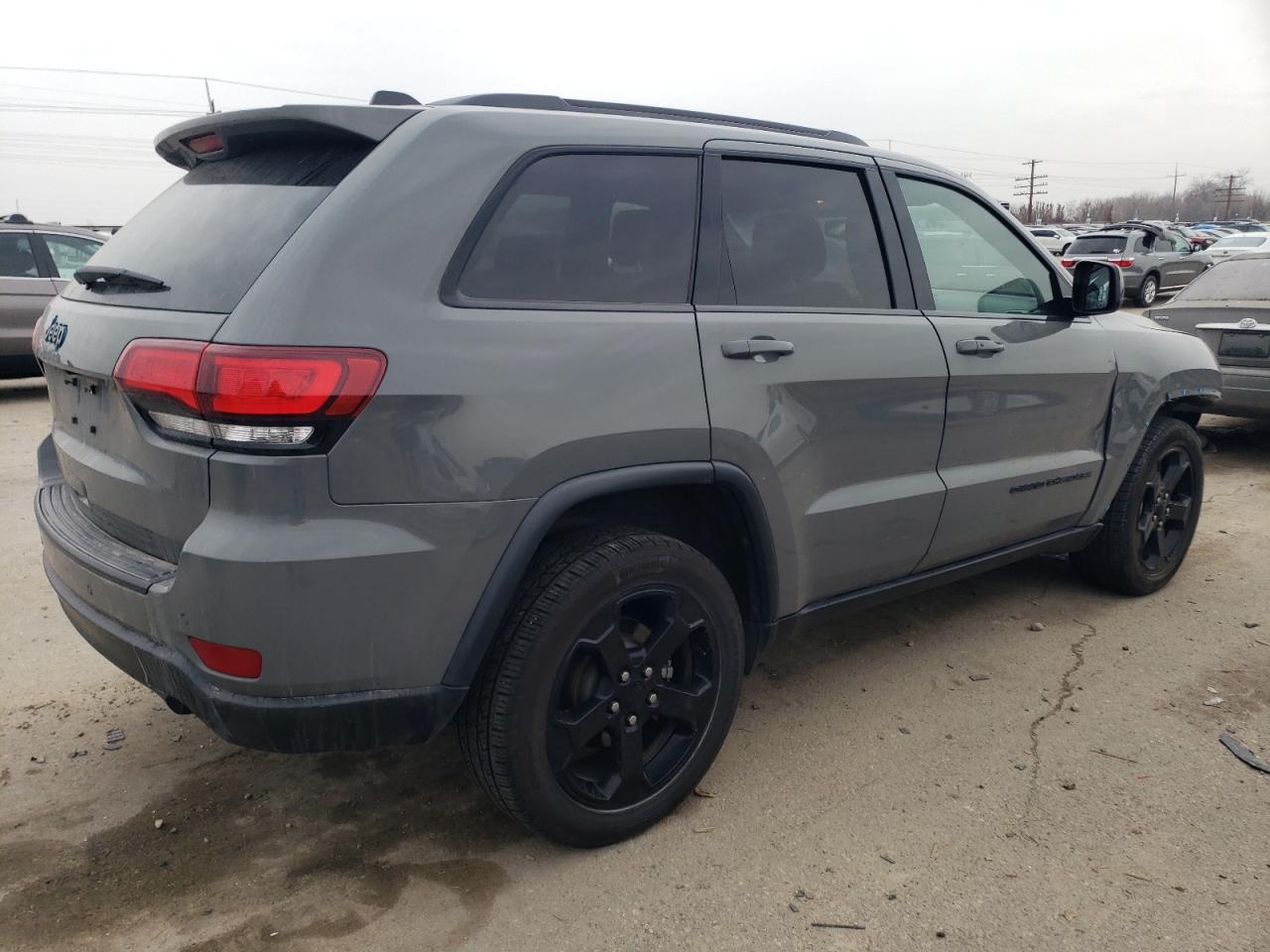 2019 Jeep Grand Cherokee VIN 1C4RJFAG5KC696973 Copart auction photo, front end damage thumbnail 3