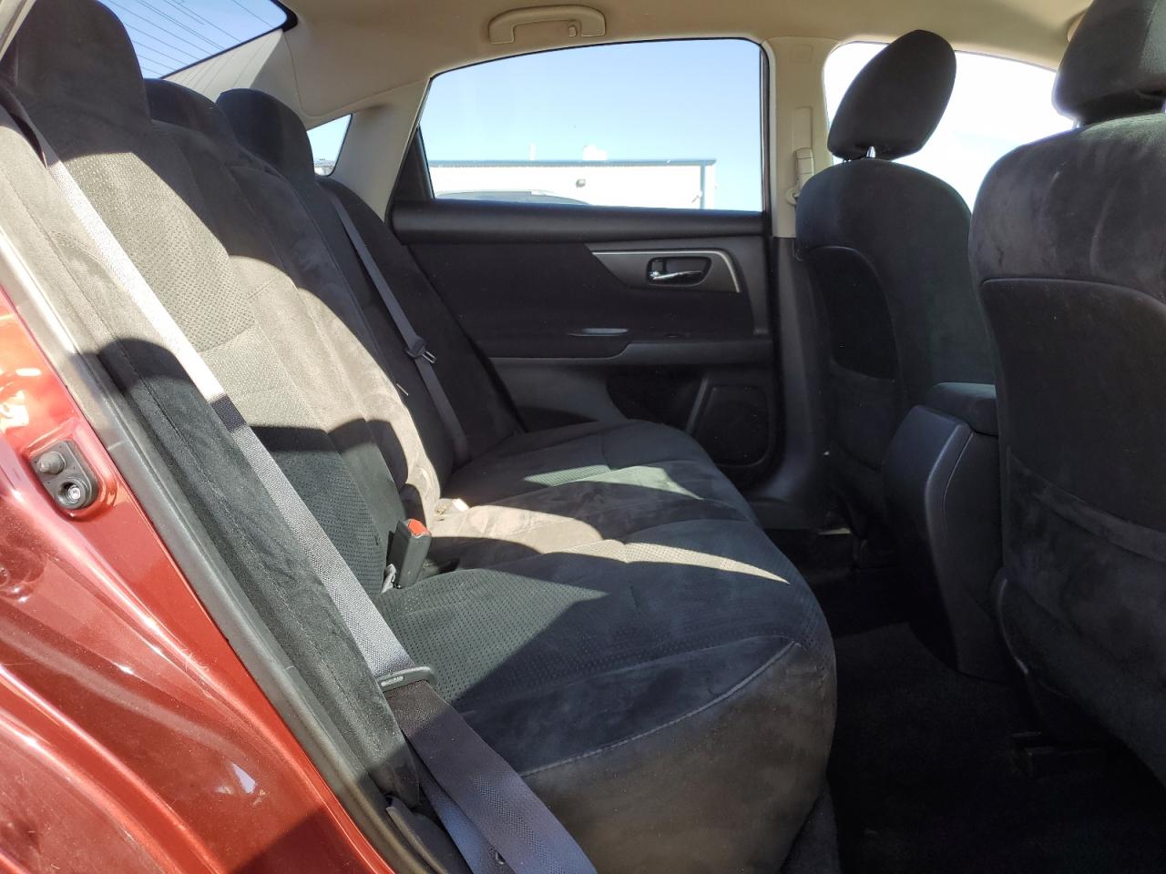 2015 Nissan Altima VIN 1N4AL3AP0FC180585 Copart auction photo, front end / minor dent/scratches damage thumbnail 10