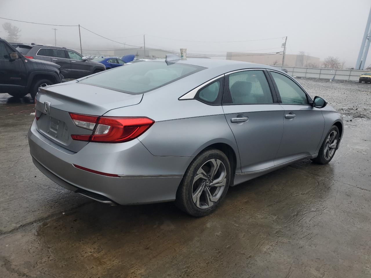 2018 Honda Accord VIN 1HGCV1F49JA136574 Copart auction photo, side / minor dent/scratches damage thumbnail 3