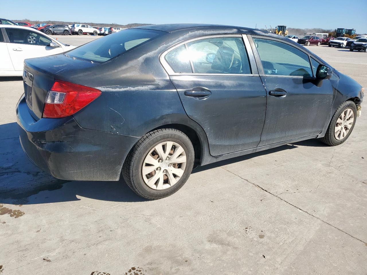 2012 Honda Civic VIN 2HGFB2F56CH603913 Copart auction photo, front end / minor dent/scratches damage thumbnail 3