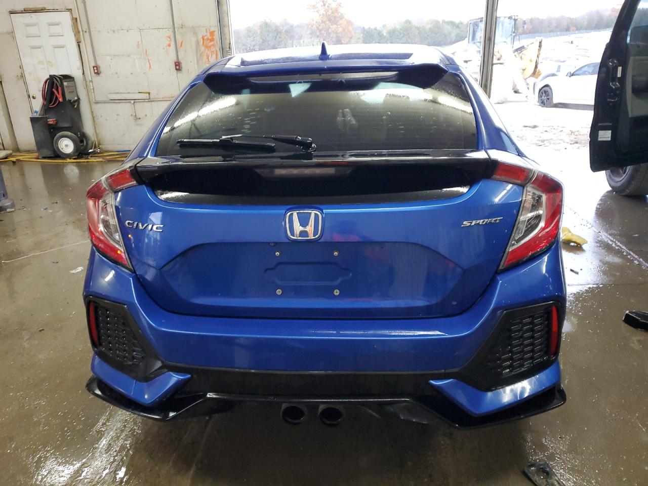 2018 Honda Civic VIN SHHFK7G47JU210649 Copart auction photo, vandalism damage thumbnail 6