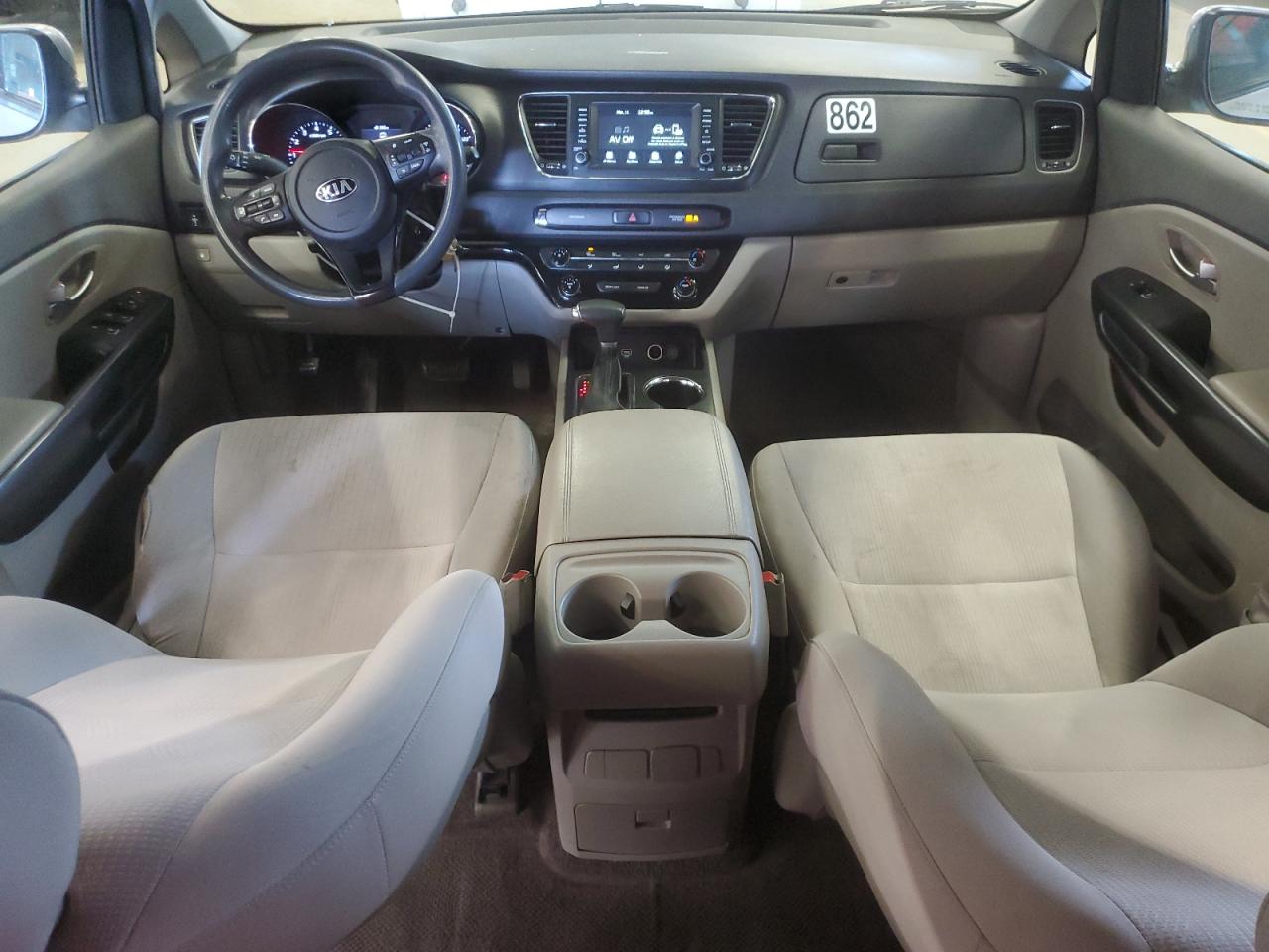 2019 KIA Sedona VIN KNDMA5C13K6538465 Copart auction photo, minor dent/scratches damage thumbnail 8