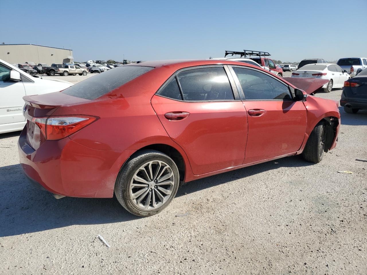2015 Toyota Corolla VIN 5YFBURHE3FP308540 Copart auction photo, front end damage thumbnail 3