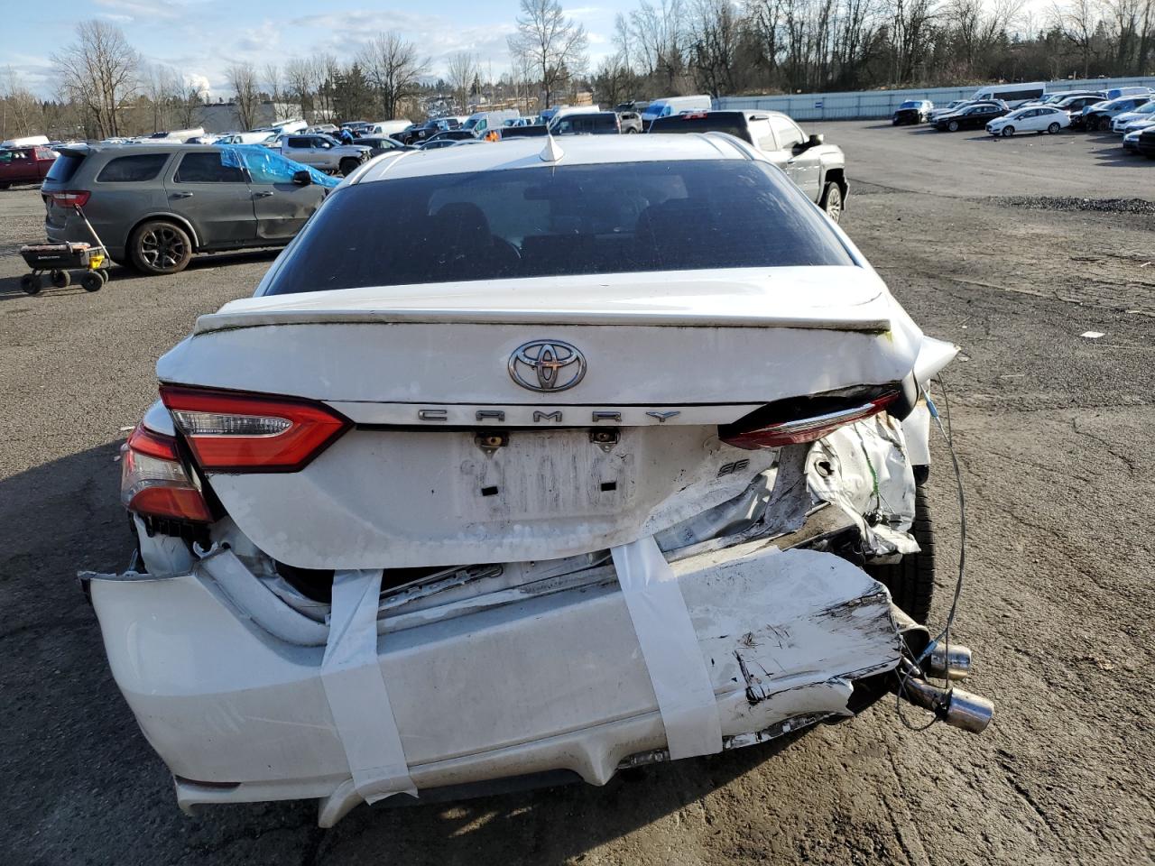 2019 Toyota Camry VIN 4T1B11HK2KU798249 Copart auction photo, rear end damage thumbnail 6